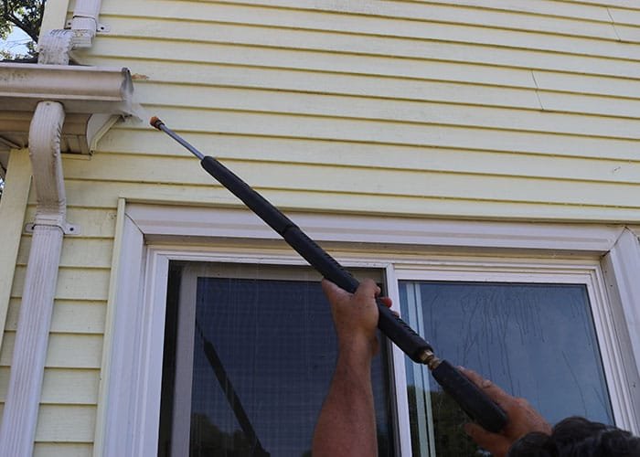 The Best Time to Power Wash a House