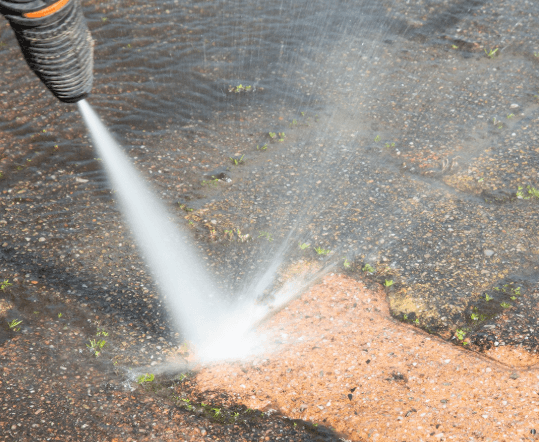 How Professional Power Washing Instantly Improves Your Home’s Curb Appeal